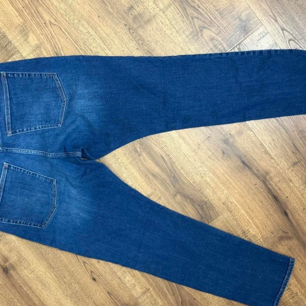 Madewell Athletic Slim Jeans Men's 35x30 Coolmax Stretch Dark Wash Denim